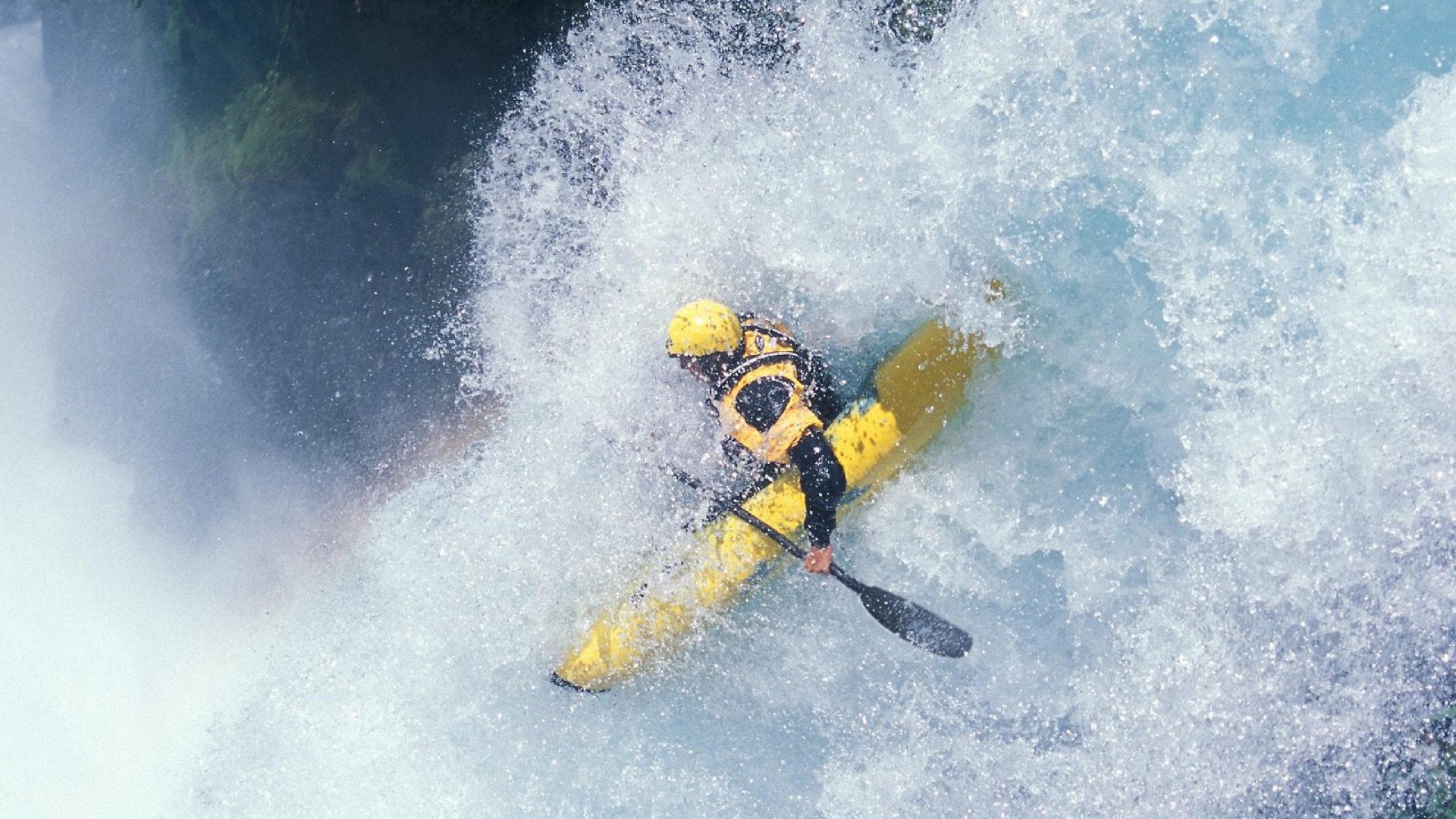 当黄黑军团遭遇桑巴舞步，皮克一夫当关，多特蒙德力克巴西的战术启示